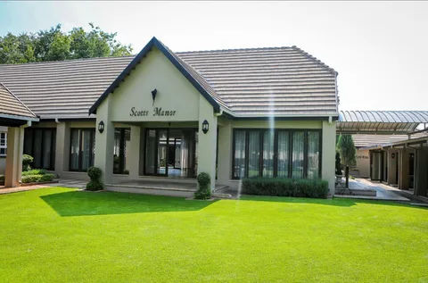 Scott's Manor Guest House