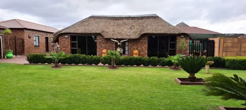 Taoles Garden Events & Guest House