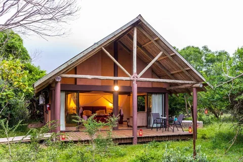 Leopard Walk Lodge