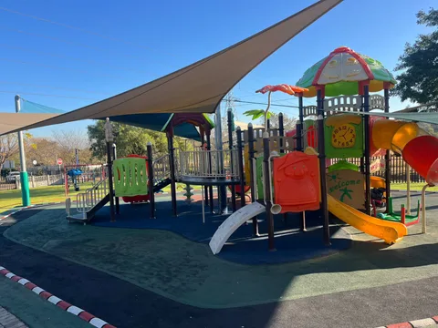 Tembali Party Park
