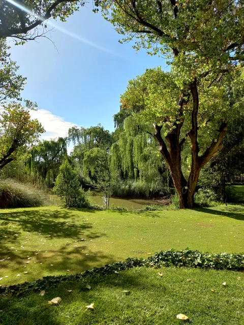 Rosella Farm
