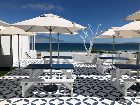 Paternoster Lodge & Restaurant