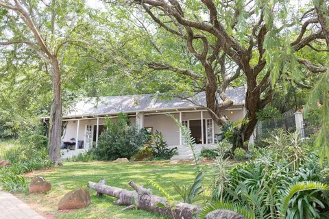 Kavinga Guest House & Wedding Venue