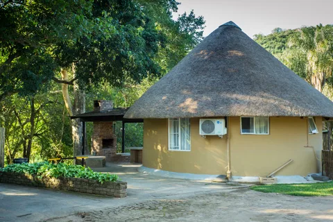 Aan de Vliet Resort and Guest House