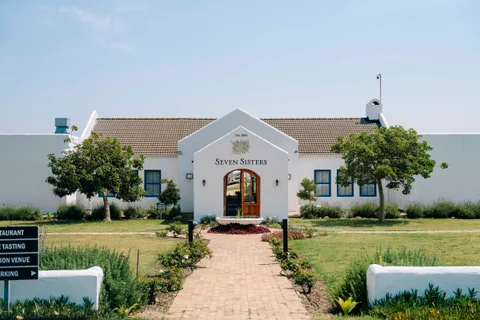 Seven Sisters Vineyards