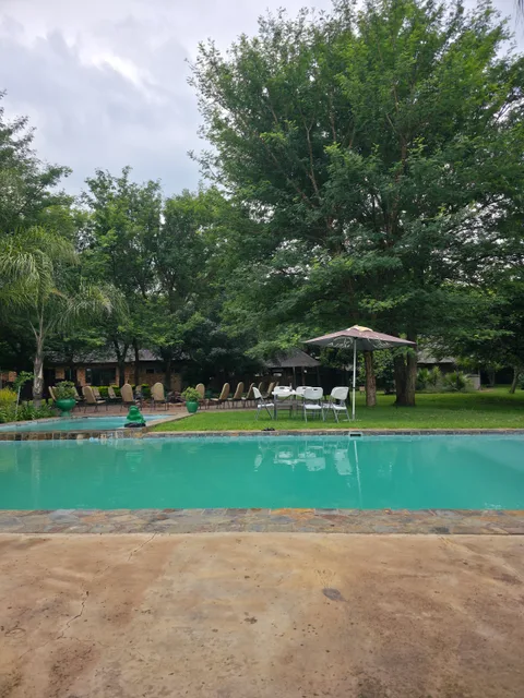 Heavens Road Lodge