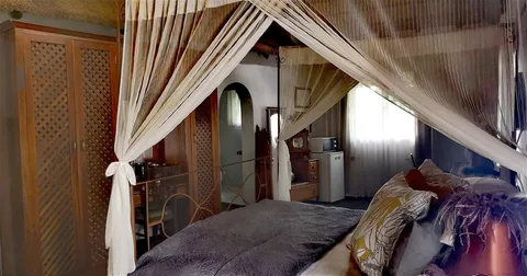 Cranberry Cottage Guesthouse & Restaurant
