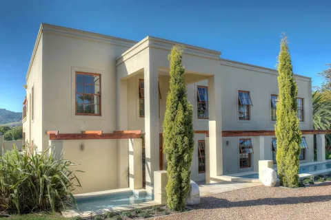 Cultivar Guest Lodge